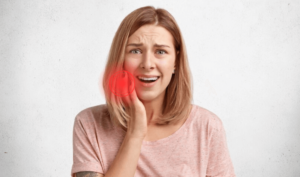 Signs and Symptoms of Impacted Wisdom Teeth
