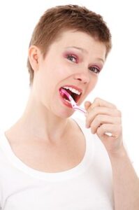 Are You Brushing Your Teeth the Wrong Way?